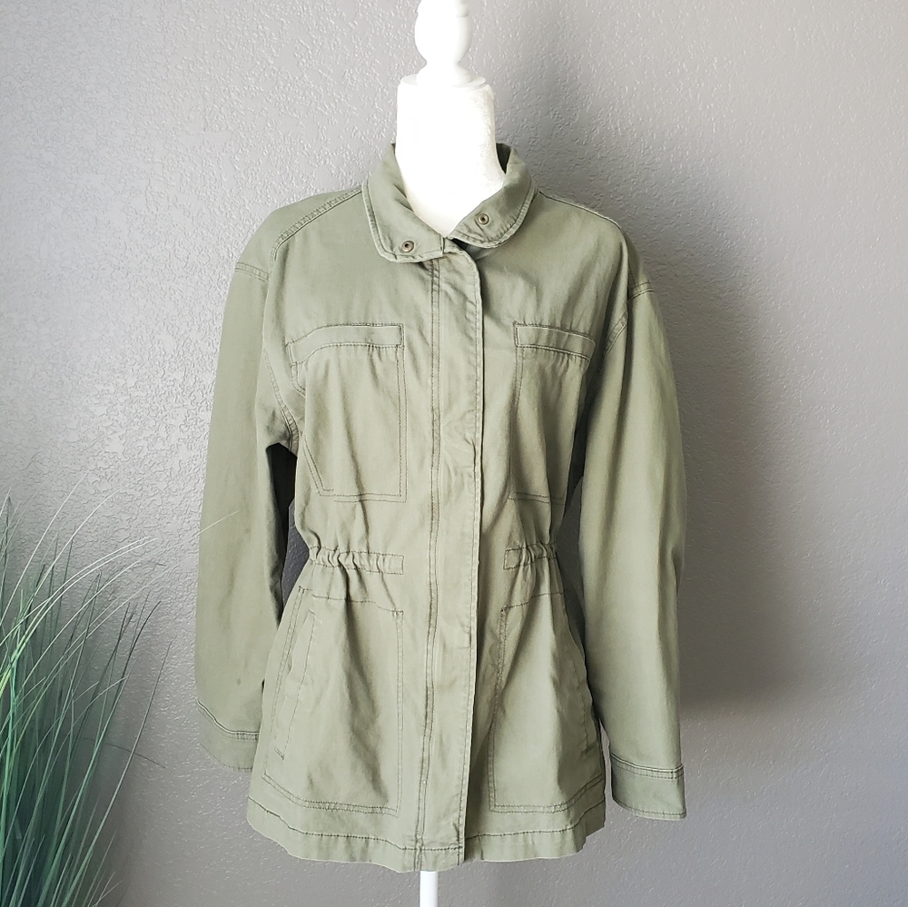 Old Navy, size L, Army green